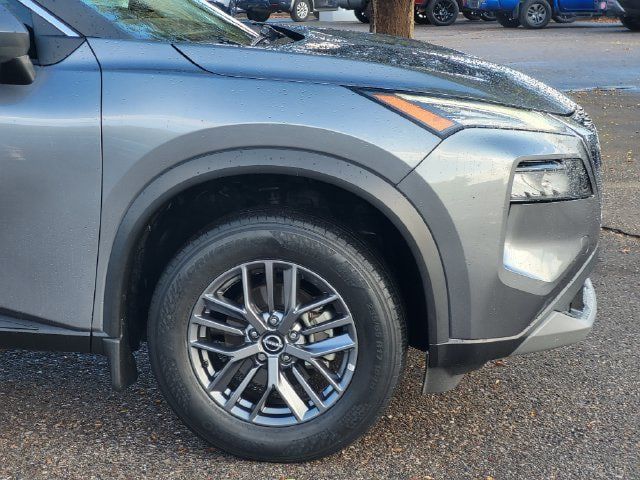 Certified 2023 Nissan Rogue S AWD/4WD image 5