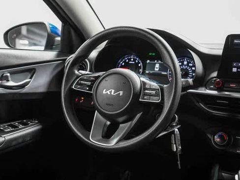 Used 2024 Kia Forte LXS w/ LXS Technology Package image 15