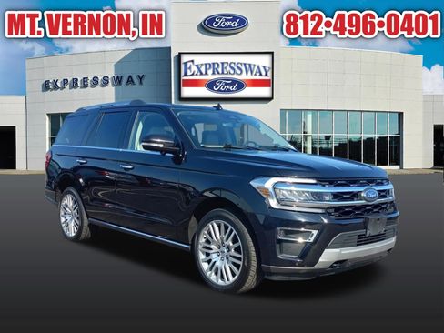 Used 2023 Ford Expedition Limited AWD/4WD image 5