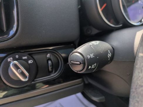 Used 2019 MINI Cooper Countryman S w/ Premium Package image 31