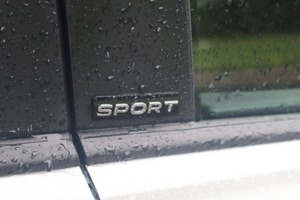 Used 2026 Volkswagen Jetta Sport FWD image 38