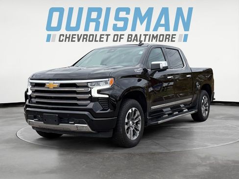 Used 2023 Chevrolet Silverado 1500 High Country image 2