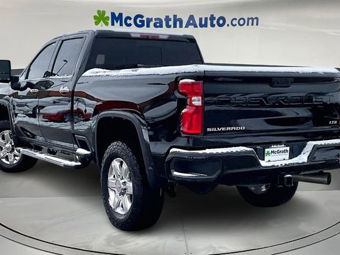 Used 2022 Chevrolet Silverado 2500 LTZ w/ Z71 Chrome Sport Edition image 4