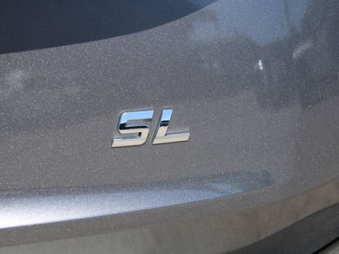Used 2022 Nissan Rogue SL FWD image 9