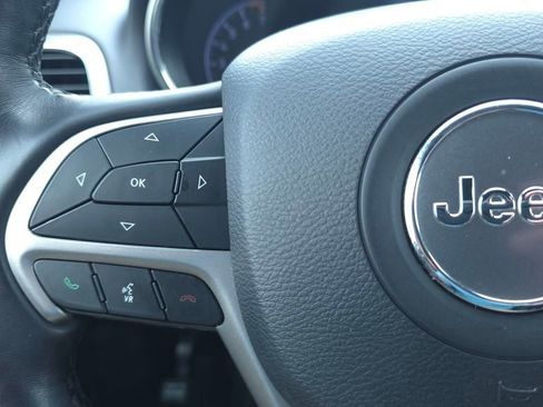 Used 2021 Jeep Grand Cherokee Limited image 29