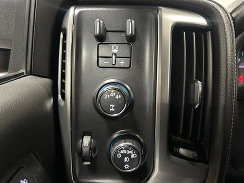 Used 2019 Chevrolet Silverado 2500 LTZ w/ Duramax Plus Package image 29
