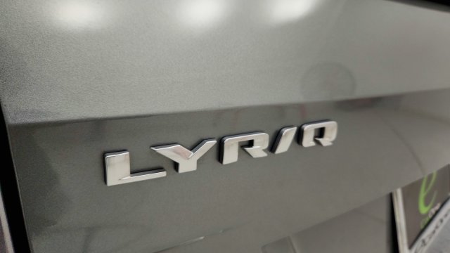 Used 2024 Cadillac Lyriq Tech w/ Driver Assist Package AWD/4WD image 33