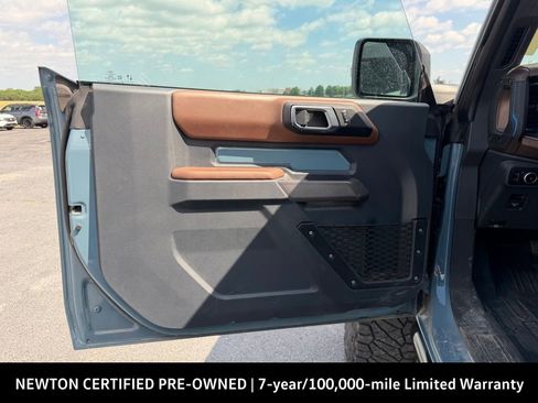 Used 2023 Ford Bronco Outer Banks AWD/4WD image 14