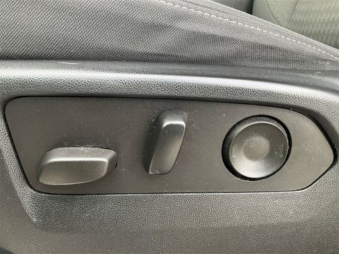 Used 2023 Chevrolet Silverado 1500 RST image 27