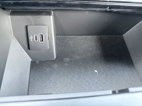 New 2025 Ford F150 Lariat w/ Equipment Group 501A Mid image 34