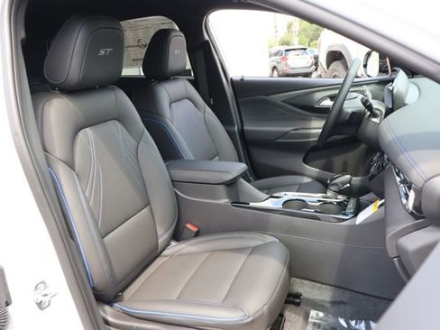 New 2026 Buick Envista Sport Touring w/ Convenience I Package FWD image 20