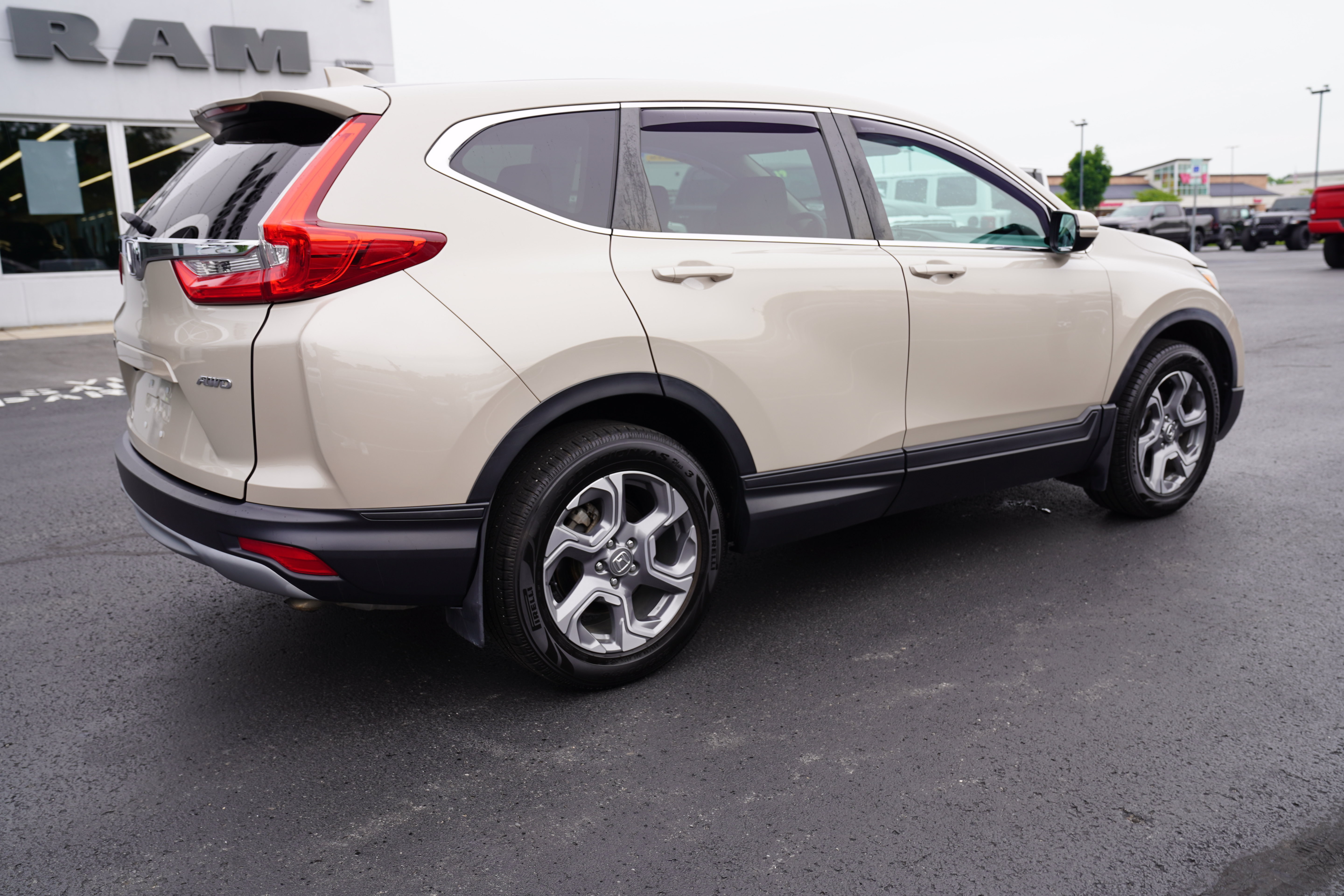 Used 2019 Honda CR-V EX-L image 3
