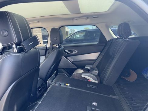 Used 2018 Land Rover Range Rover Velar R-Dynamic SE AWD/4WD image 2