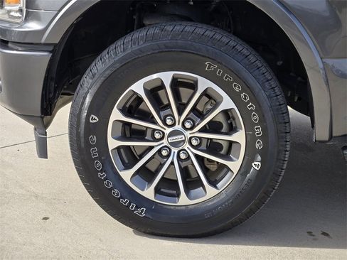 Used 2019 Ford F150 XLT w/ Equipment Group 302A Luxury image 17