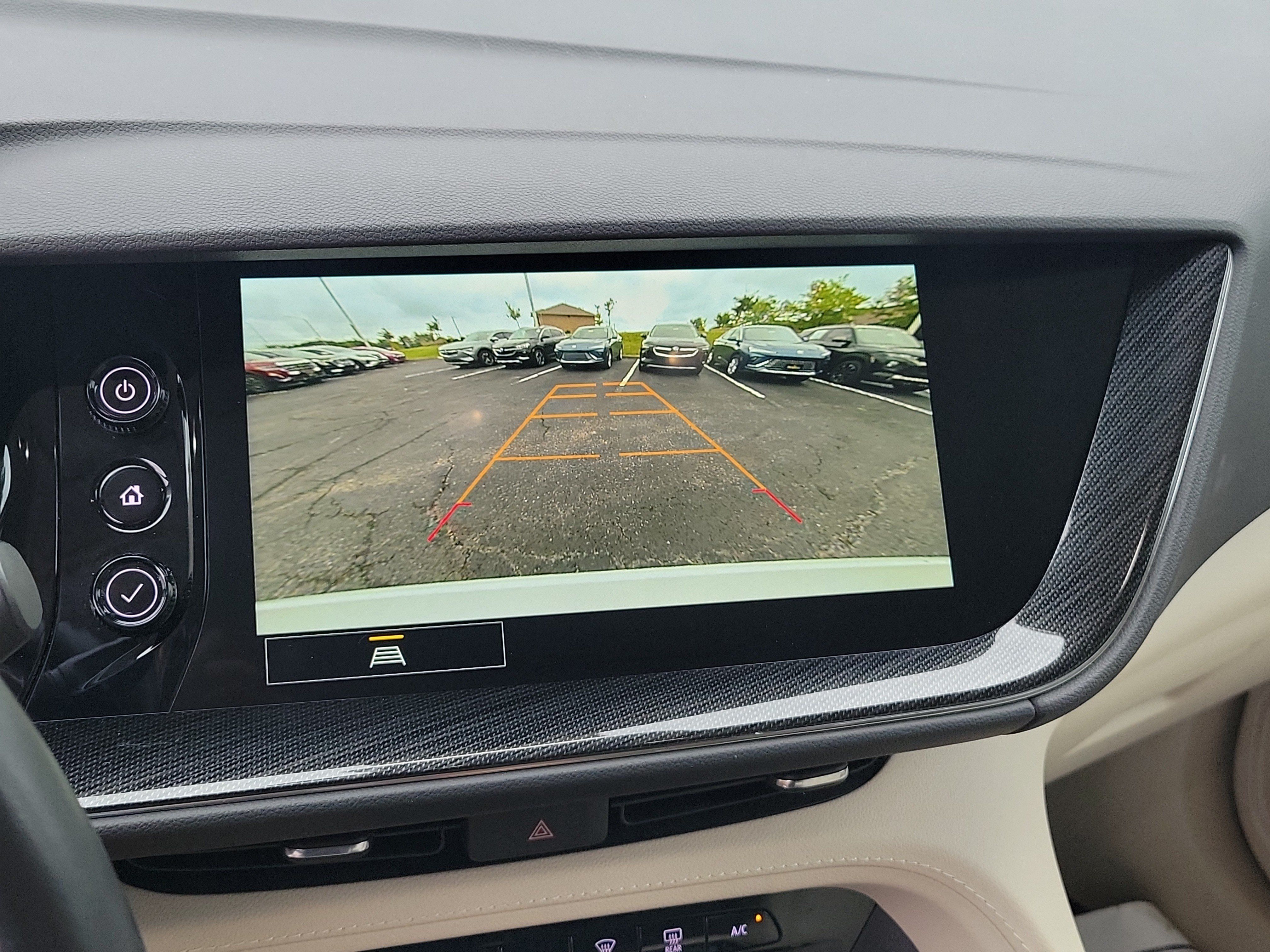 Used 2023 Buick Envision Essence AWD/4WD image 27