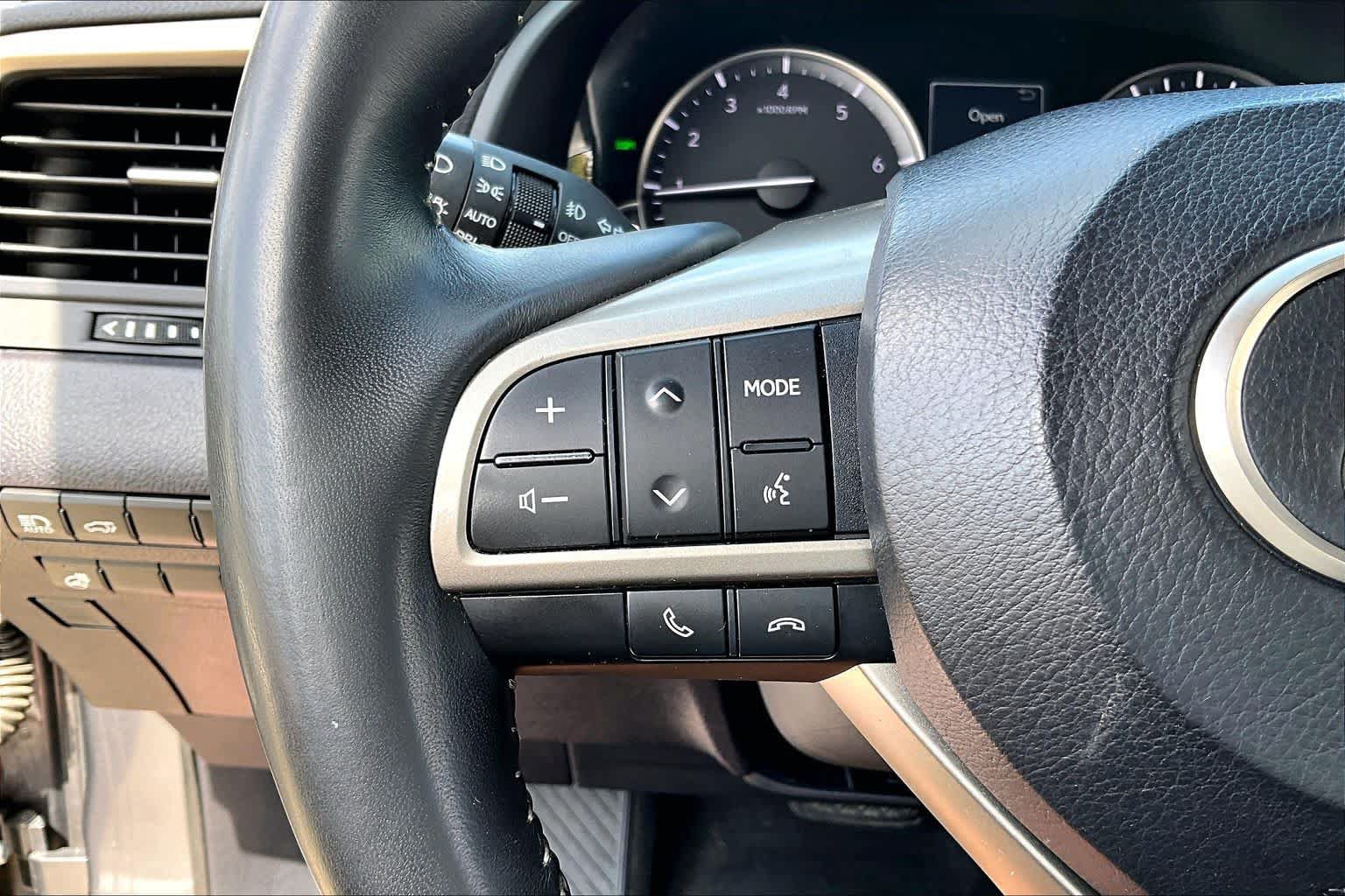 Used 2017 Lexus RX 350 AWD w/ Premium Package image 21
