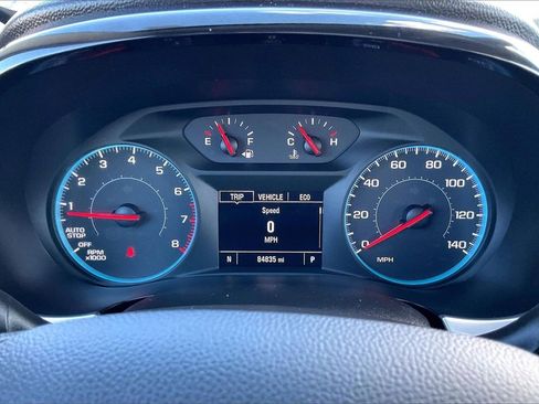 Used 2021 Chevrolet Traverse LS image 13