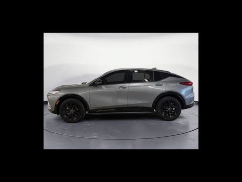 Used 2025 Buick Envista Sport Touring w/ Convenience I Package FWD image 3