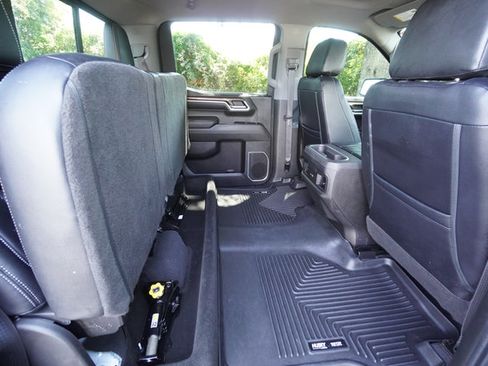 Used 2022 Chevrolet Silverado 1500 RST w/ Convenience Package II AWD/4WD image 35