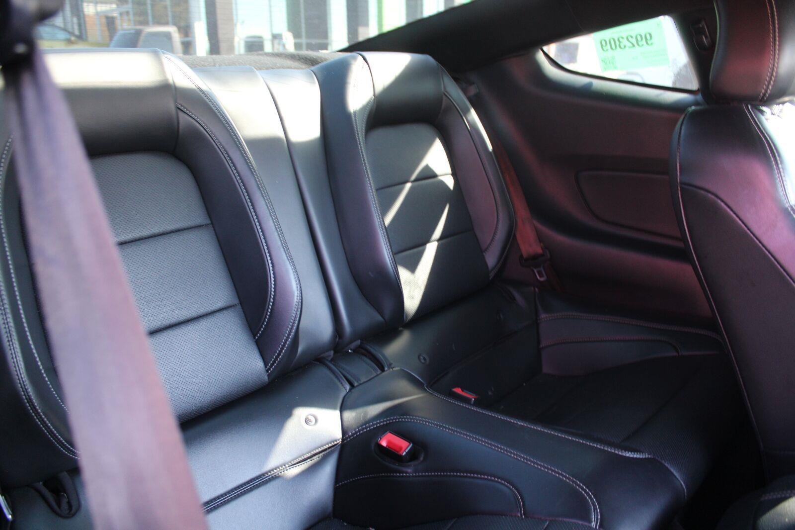 Used 2020 Ford Mustang Premium w/ Equipment Group 201A RWD image 4