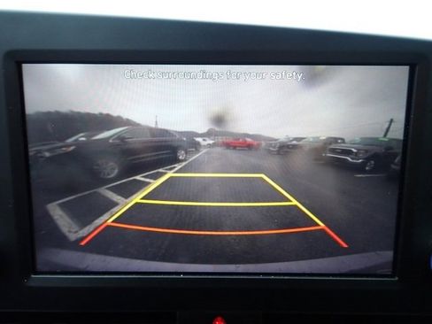 Used 2023 Hyundai Elantra SEL image 27