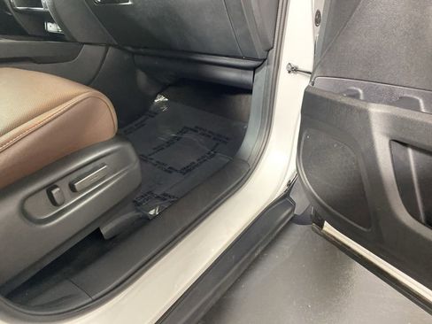 Used 2024 Honda Passport EX-L image 35