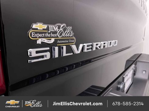 Used 2021 Chevrolet Silverado 1500 Custom Trail Boss image 29