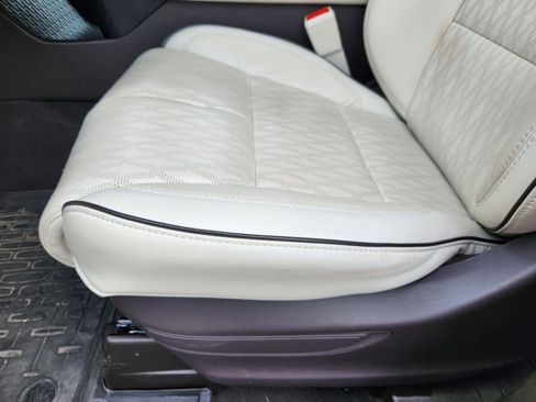 Used 2023 Lincoln Aviator Black Label w/ Dynamic Handling Package image 19