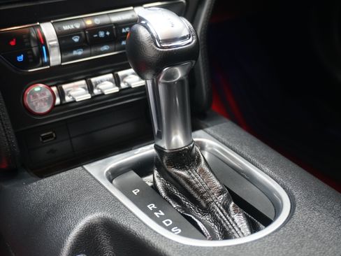 Used 2021 Ford Mustang GT Premium w/ GT Performance Package RWD image 24