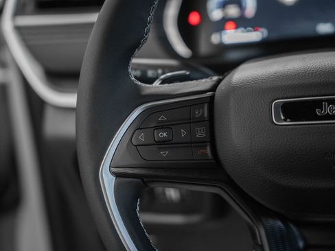 New 2026 Jeep Grand Cherokee Laredo X image 26