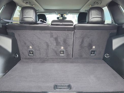 Used 2019 Jeep Cherokee Limited image 20