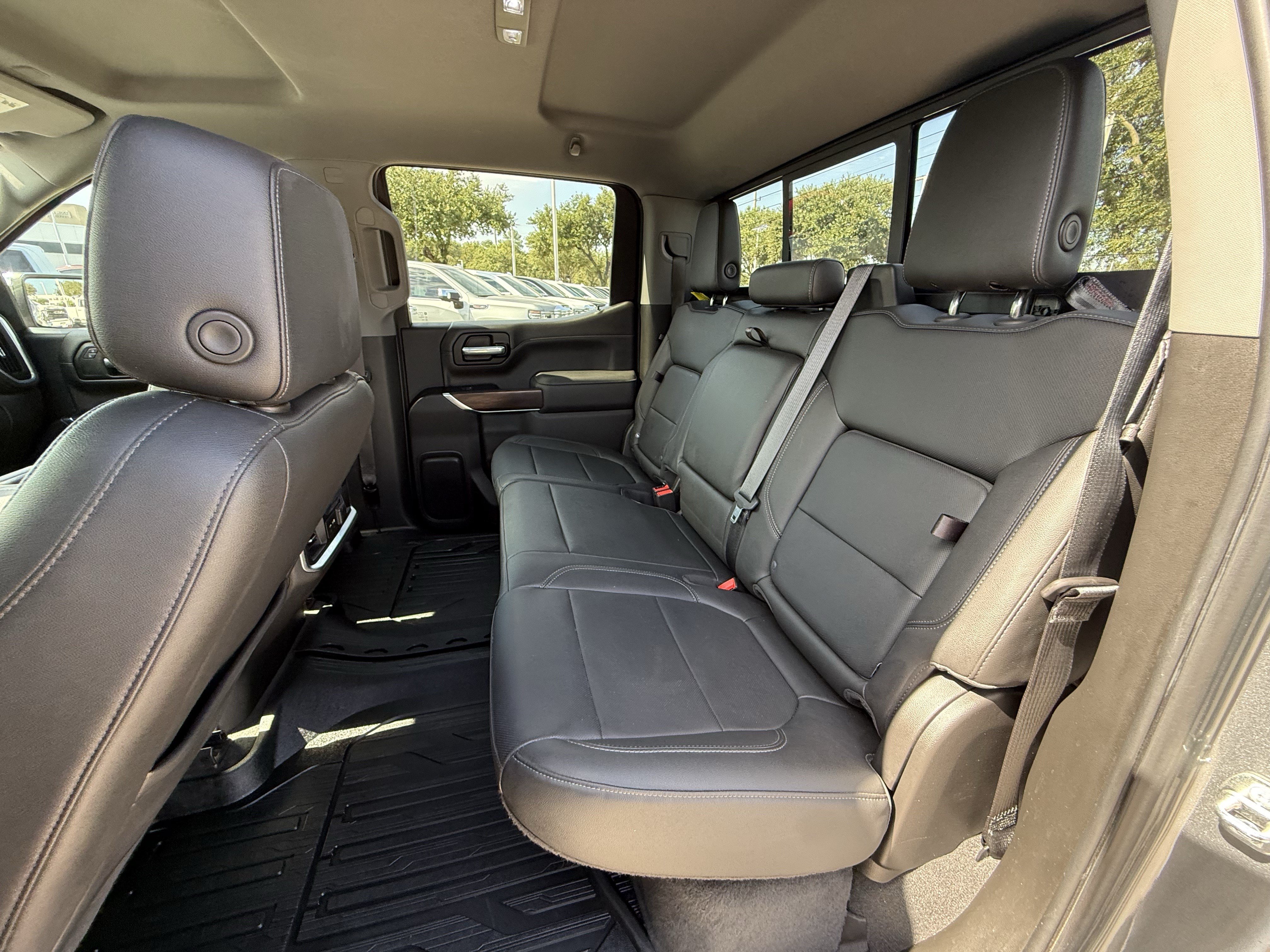 Used 2021 GMC Sierra 1500 SLT RWD image 28