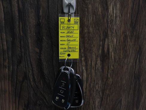 Used 2020 Chevrolet Equinox LT image 10