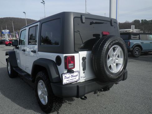 Used 2017 Jeep Wrangler Unlimited Sport w/ Quick Order Package 23S image 5