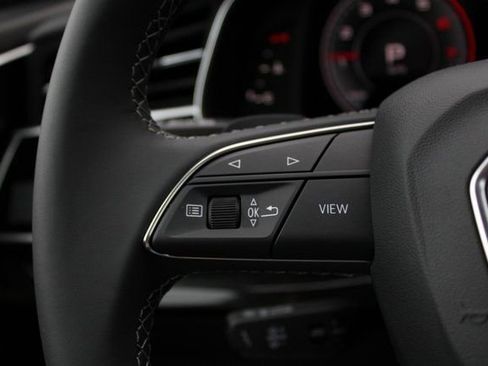Used 2025 Audi Q8 Premium AWD/4WD image 14