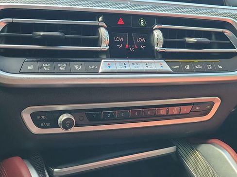 Used 2021 BMW X6 sDrive40i w/ M Sport Package image 32