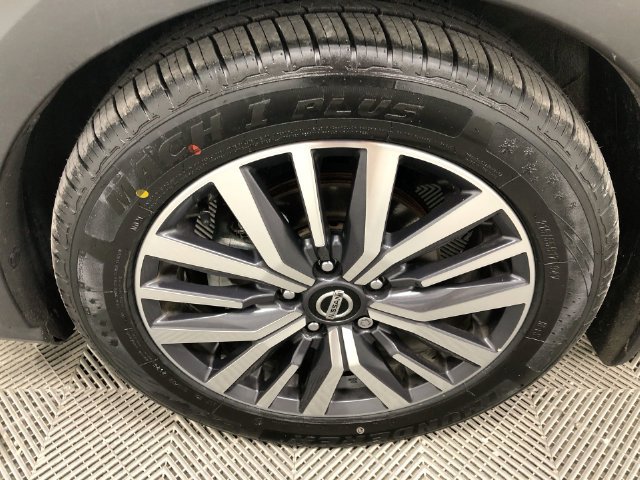 Used 2021 Nissan Kicks SV FWD image 17