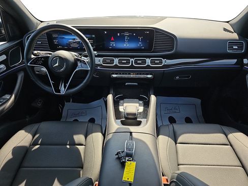 Used 2025 Mercedes-Benz GLE 350 4MATIC image 10