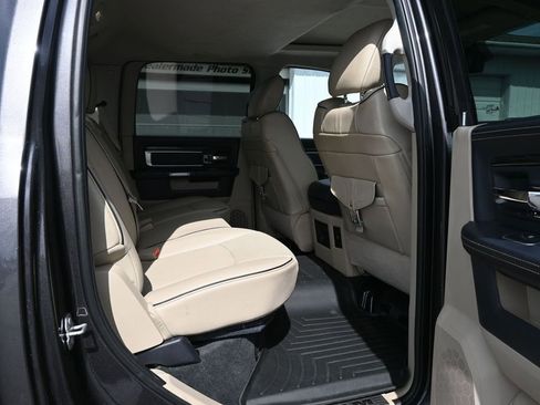 Used 2018 RAM 3500 Laramie Longhorn AWD/4WD image 23