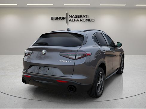 New 2026 Alfa Romeo Stelvio Sprint w/ Convenience Package AWD/4WD image 7