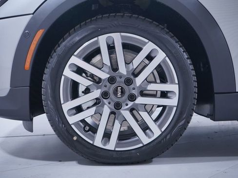 New 2026 MINI Cooper S image 2