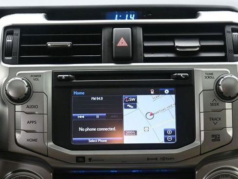 Used 2018 Toyota 4Runner Limited AWD/4WD image 21