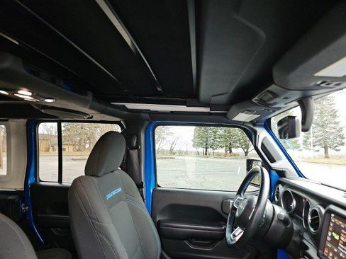 Used 2021 Jeep Wrangler Unlimited Rubicon 4xe w/ Cold Weather Group image 13