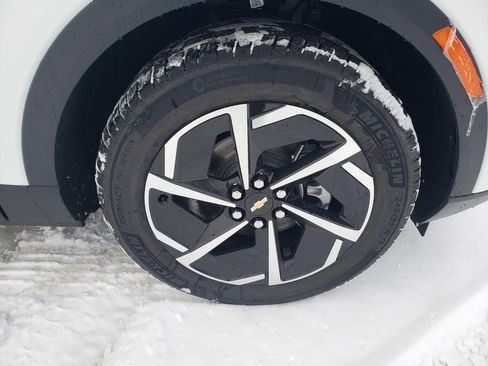 New 2026 Chevrolet Equinox EV LT FWD image 33
