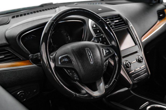 Used 2019 Lincoln MKC Reserve AWD/4WD image 14