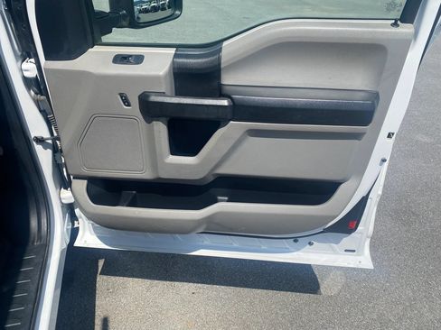 Used 2019 Ford F350 XL w/ Power Equipment Group RWD image 20