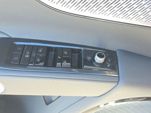 Used 2023 Maserati Grecale GT AWD/4WD image 22