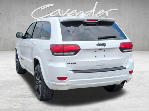 Used 2021 Jeep Grand Cherokee Laredo X image 14