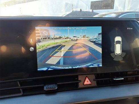 Used 2023 Kia Sportage EX image 22