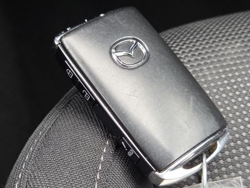 Used 2021 MAZDA CX-30 AWD 2.5 S image 34